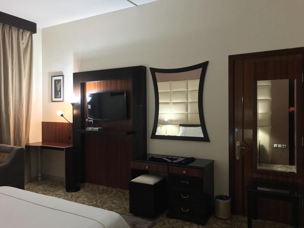 Dama Hotel Duba 外观 照片